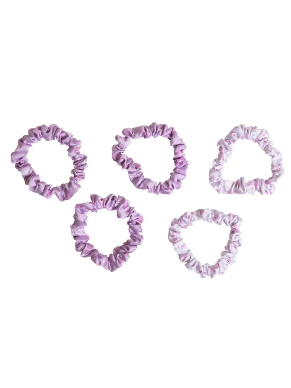 LoveShackFancy x Target Goody Happy Thoughts Ribbon Rosa Satin Scrunchie 5C